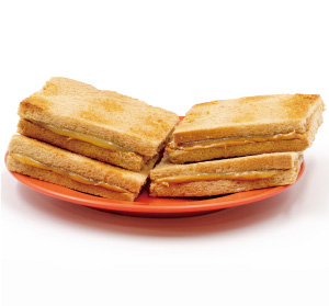 トースト・カヤ・ピーナッツ